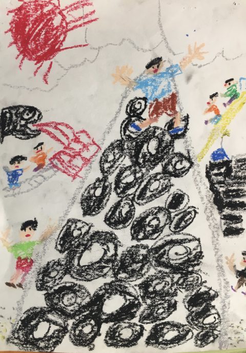 5歳の時。タイヤ公園の絵。